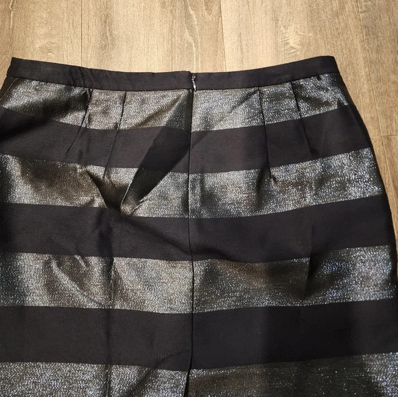 Tommy Hilfiger Striped Navy Metallic Mini Skirt - Picture 4 of 4